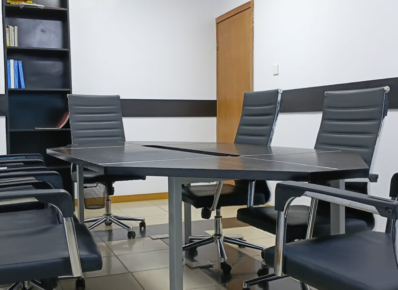 Riverbank Tech – Conference Room